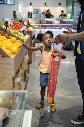 Customers In Zero Waste Oriented Fruit And Grocery Store.